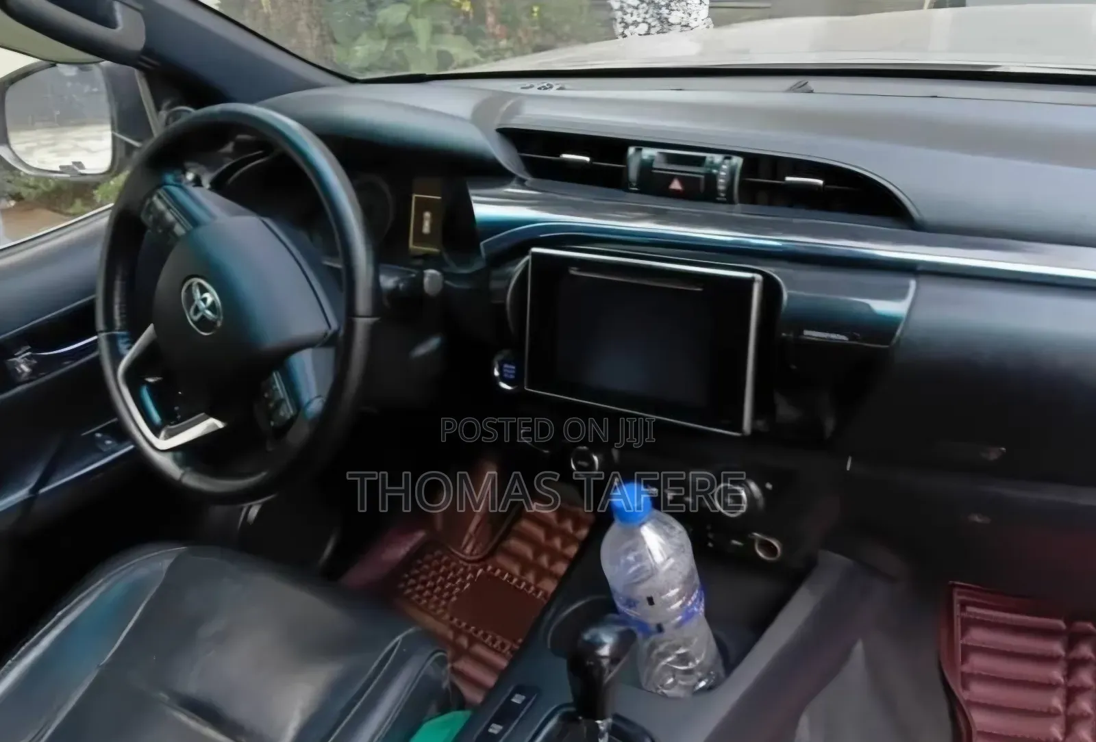 Toyota Hilux 2020 Silver
