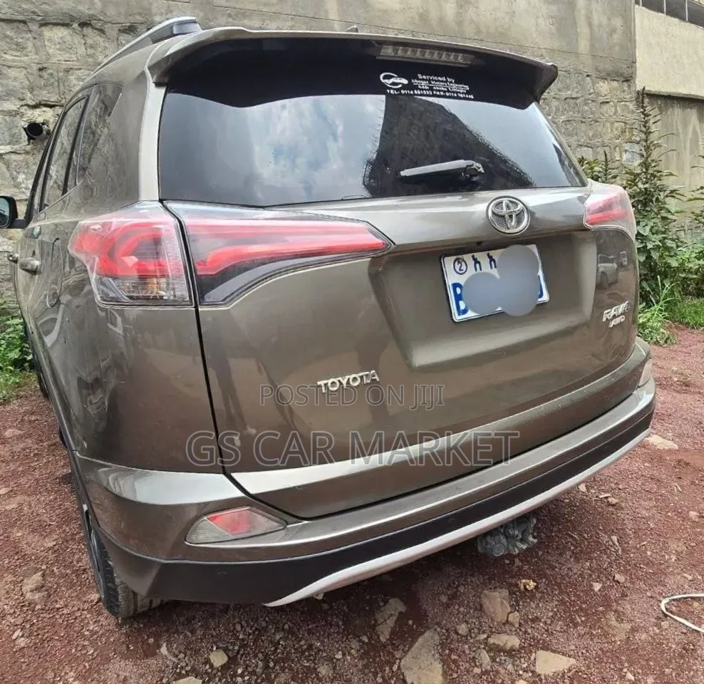 Toyota RAV4 2016 Gray