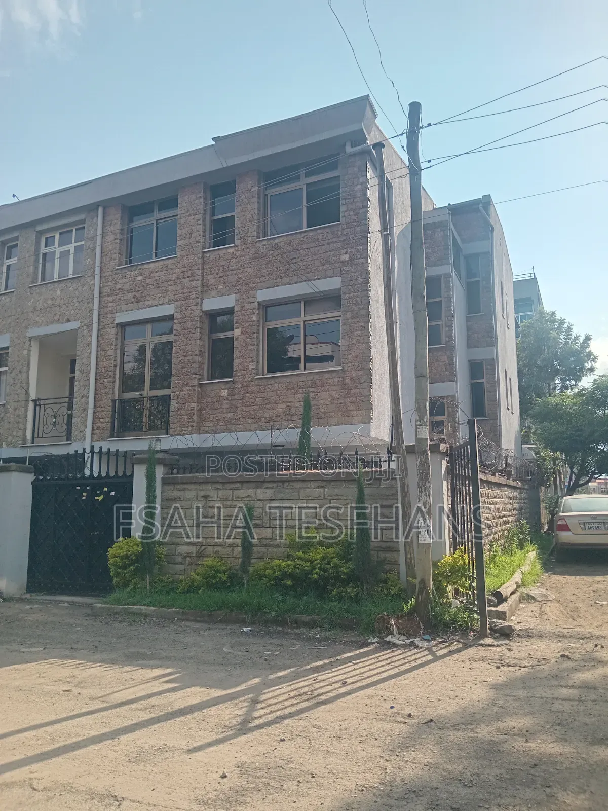 4bdrm House in G+1, Yeka for rent