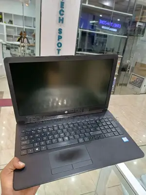 Laptop HP 250 G7 8GB Intel Core i7 HDD 1T