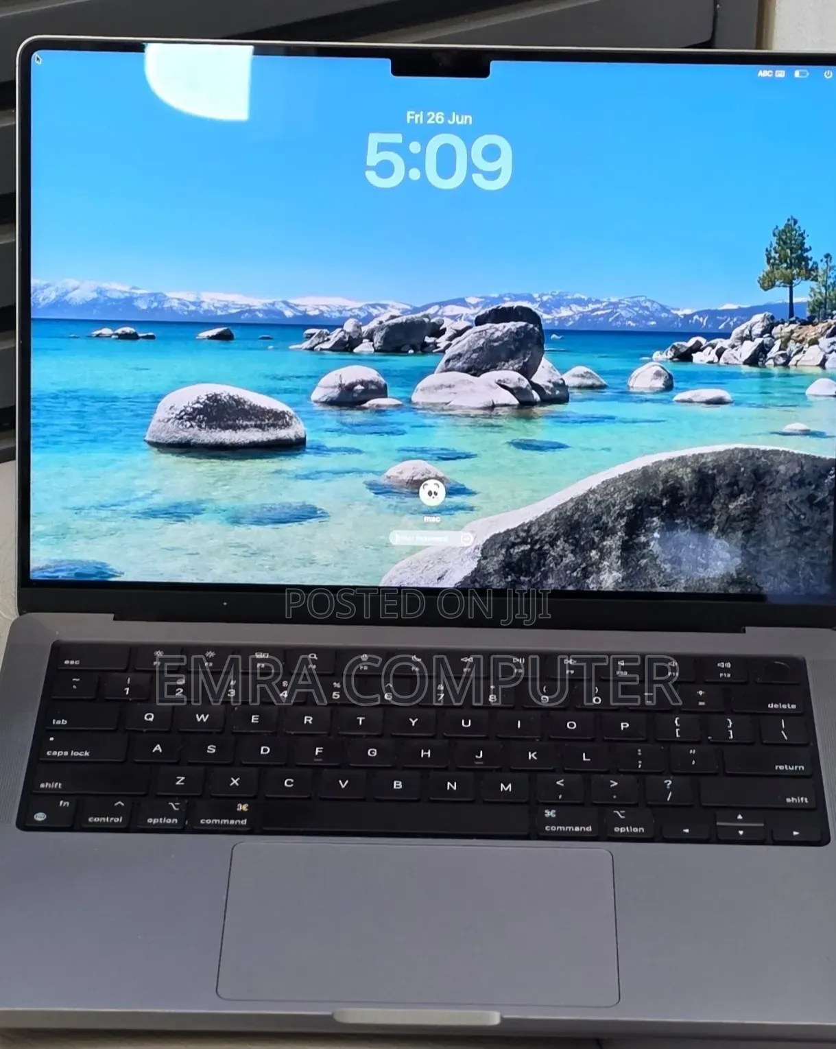 New Laptop Apple MacBook Pro 2020 M1 32GB Apple M1 SSD 512GB