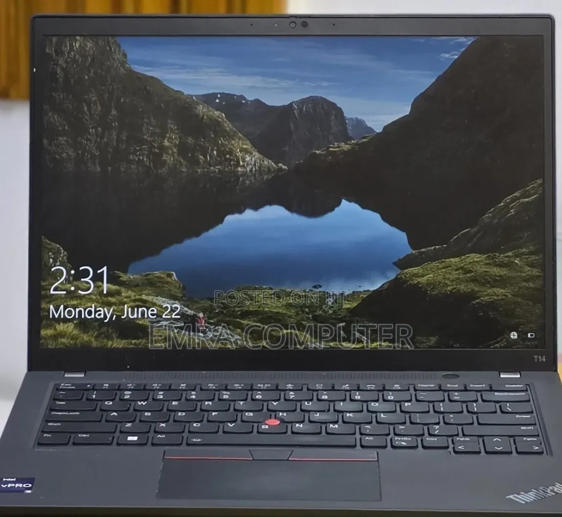 New Laptop Lenovo 16GB Intel Core i5 SSD 512GB