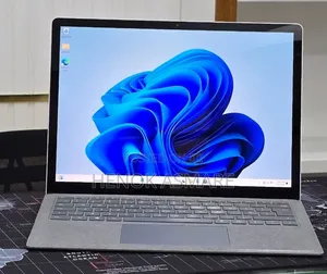 New Laptop Microsoft Surface 16GB Intel Core i7 SSD 512GB
