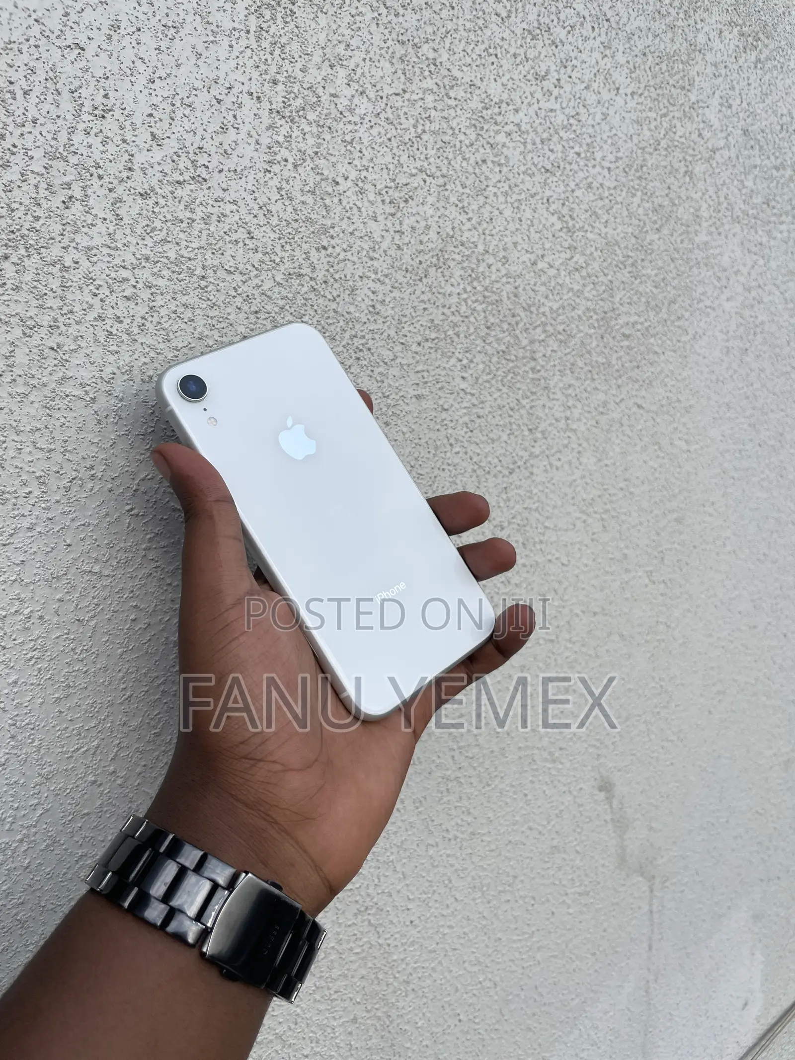 Apple iPhone XR 64 GB White