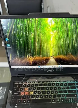 New Laptop MSI 16GB Intel Core 7 SSD 512GB