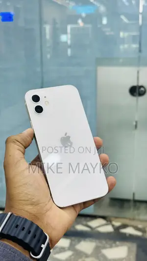 Apple iPhone 12 128 GB White