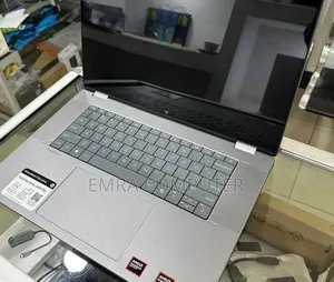 New Laptop HP 8GB AMD Ryzen 5 SSD 512GB