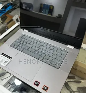 New Laptop HP OmniBook 5 14" 8GB AMD Ryzen 5 SSD 512GB