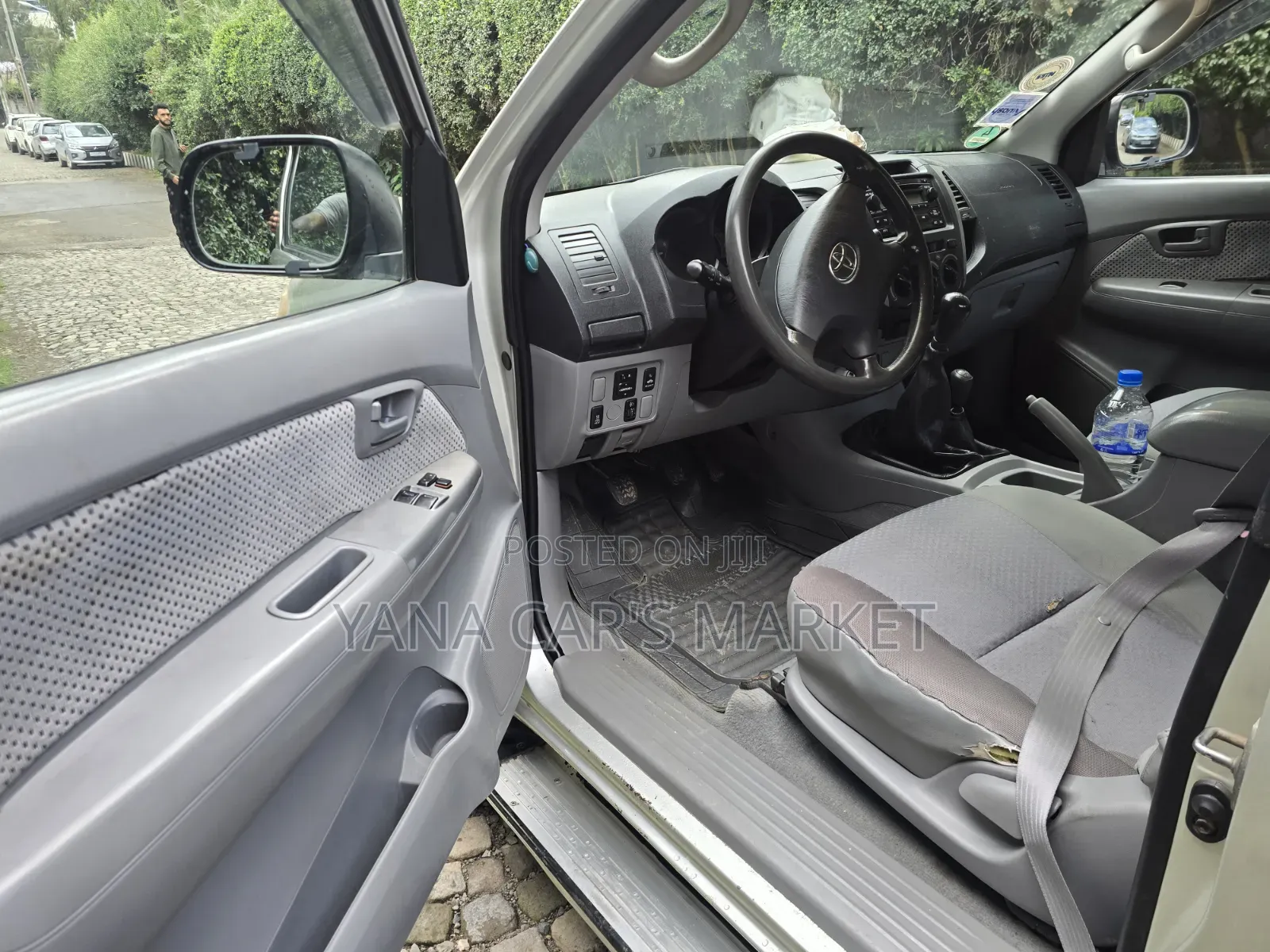 Toyota Hilux 2007 Silver