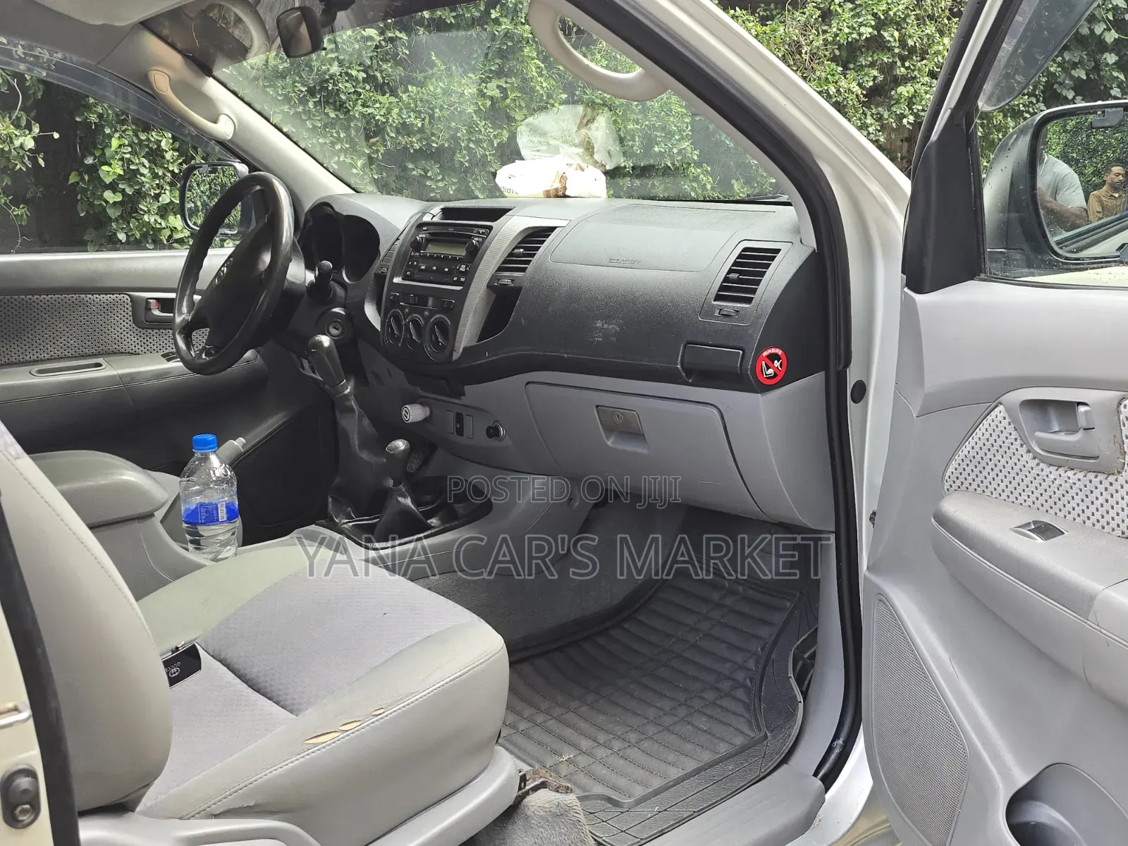 Toyota Hilux 2007 Silver