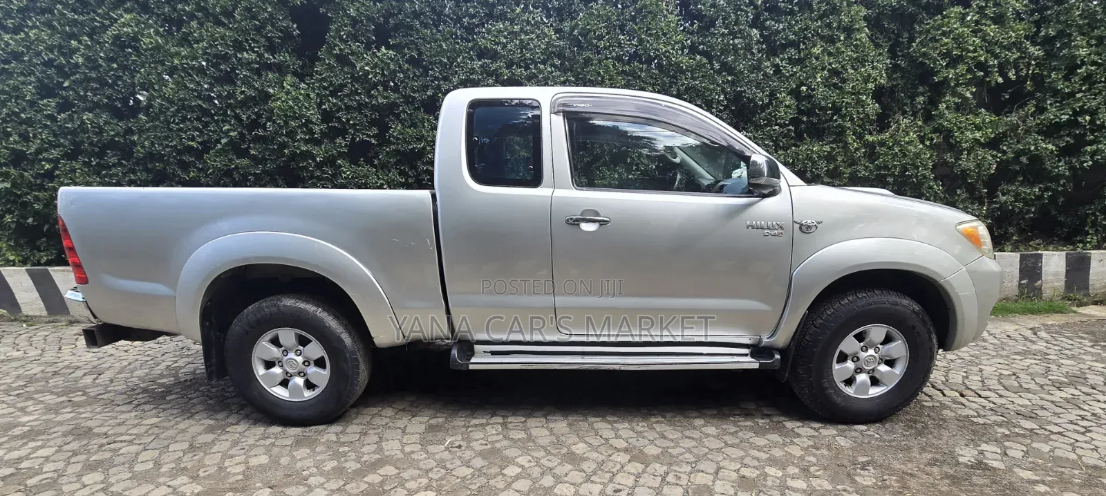 Toyota Hilux 2007 Silver