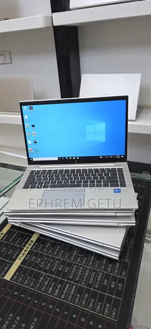 New Laptop HP EliteBook 840 G8 16GB Intel Core i5 SSD 512GB
