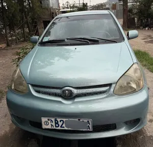 Toyota Platz 2005 Blue