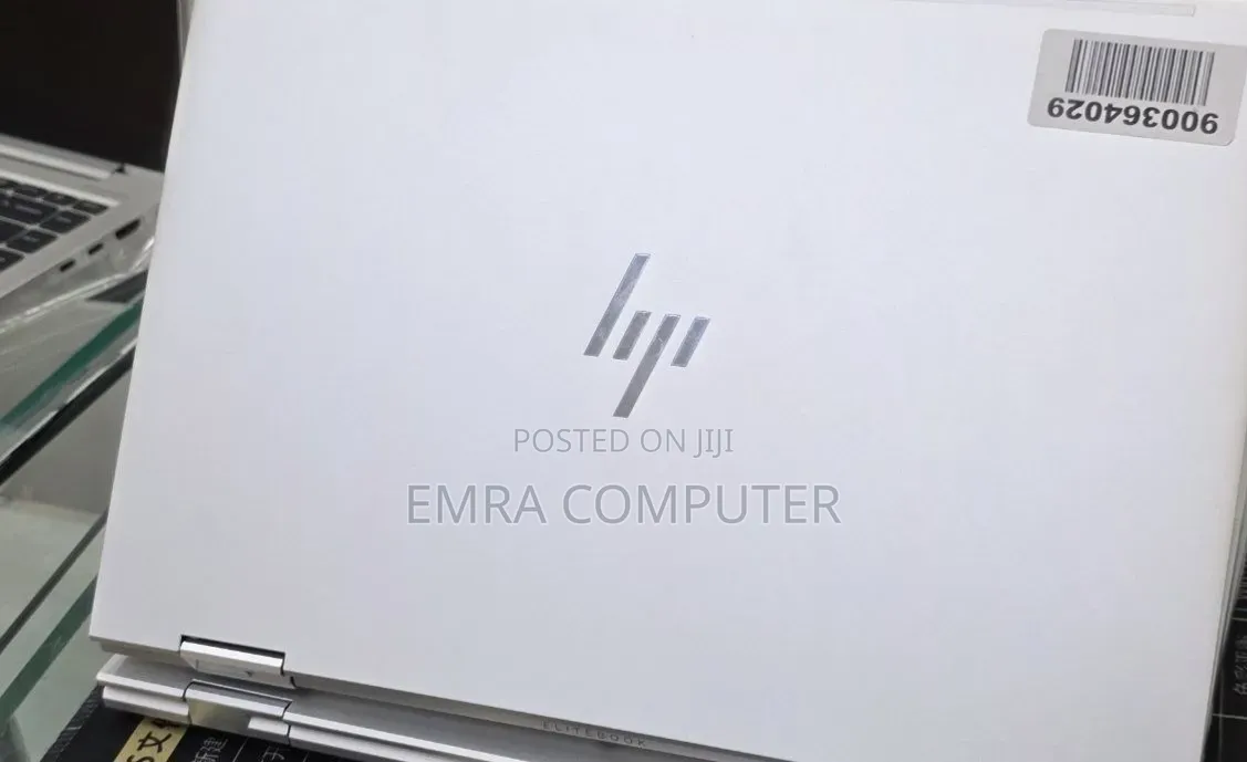 New Laptop HP 16GB Intel Core i5 SSD 512GB