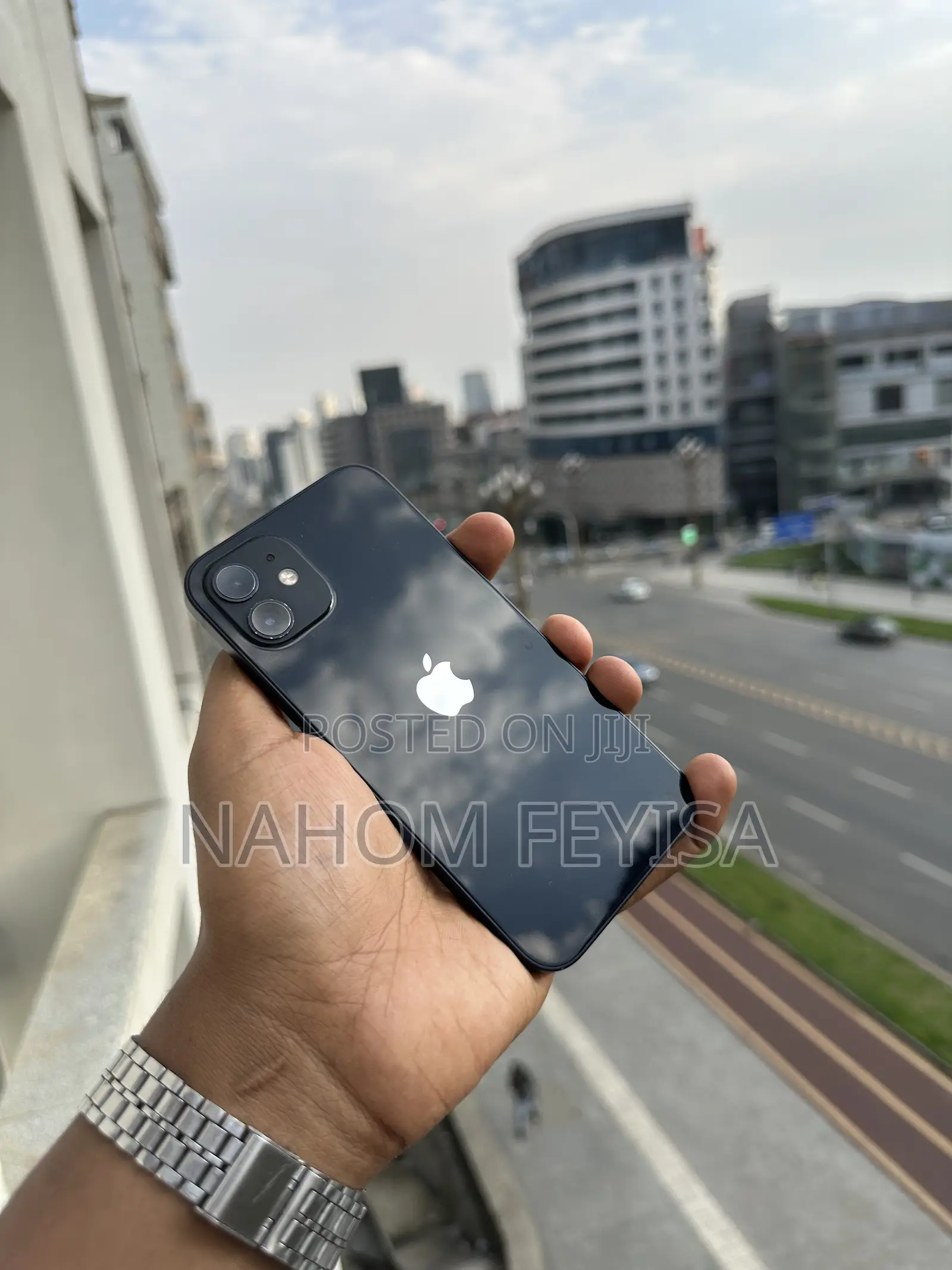 Apple iPhone 12 64 GB Black