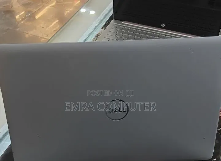 New Laptop Dell Latitude 5540 16GB Intel Core i7 SSD 512GB