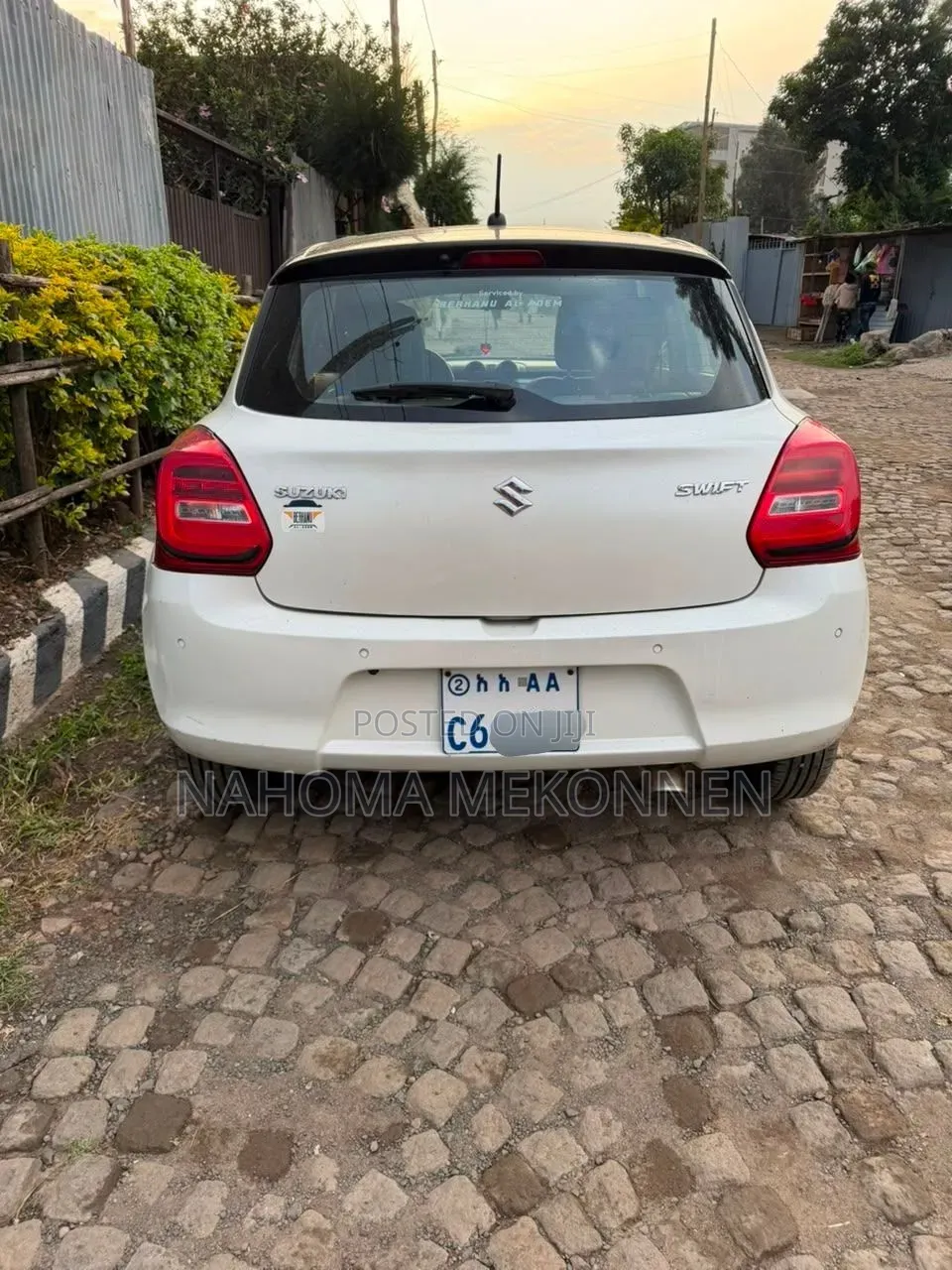 Suzuki Swift 2022 White