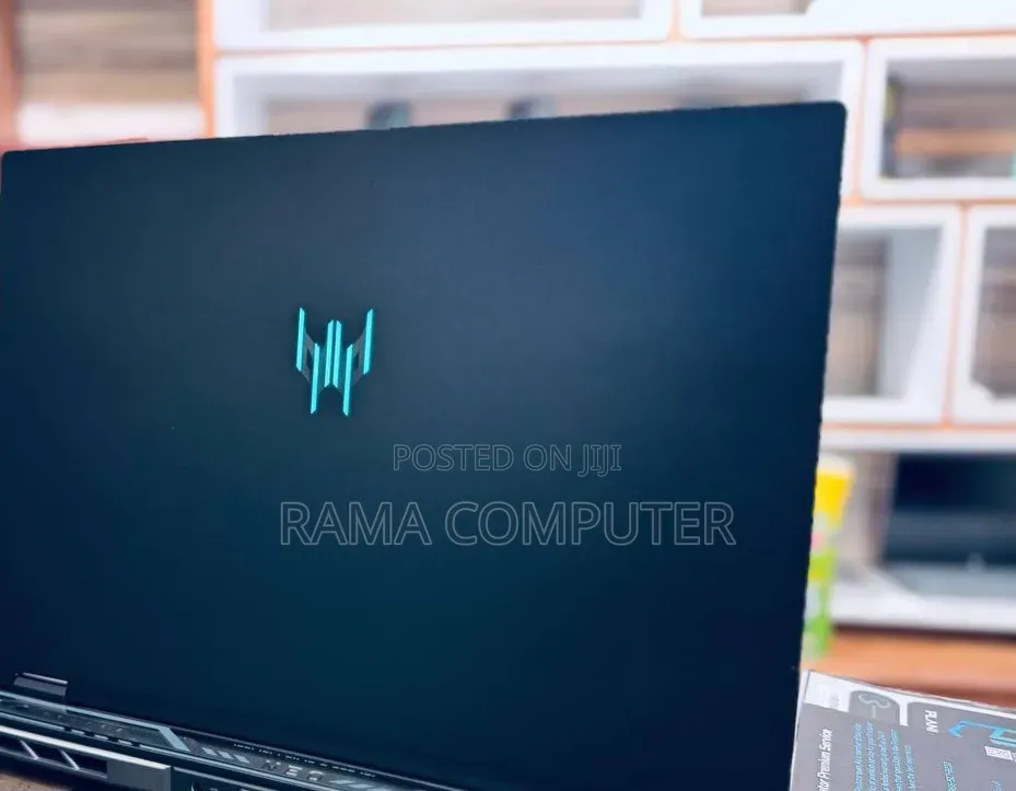 New Laptop Acer Predator Helios Neo 16 16GB Intel Core i9 SSD 1T