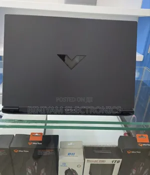 New Laptop HP Victus 15 16GB Intel Core i5 SSD 512GB