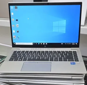 New Laptop HP EliteBook 840 G8 16GB Intel Core i5 SSD 512GB