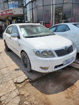 Toyota Corolla 2005 White