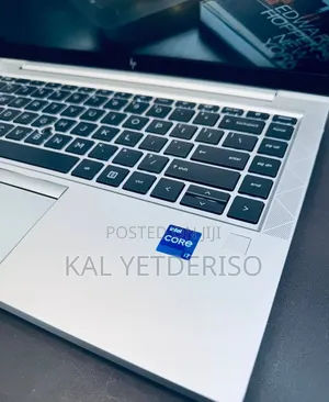 New Laptop HP EliteBook 830 G8 16GB Intel Core i7 SSD 512GB