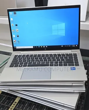 New Laptop HP EliteBook 840 G8 16GB Intel Core i5 SSD 512GB