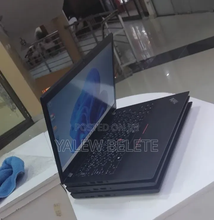 New Laptop Lenovo ThinkPad T14s G4 16GB AMD Ryzen 5 SSD 512GB