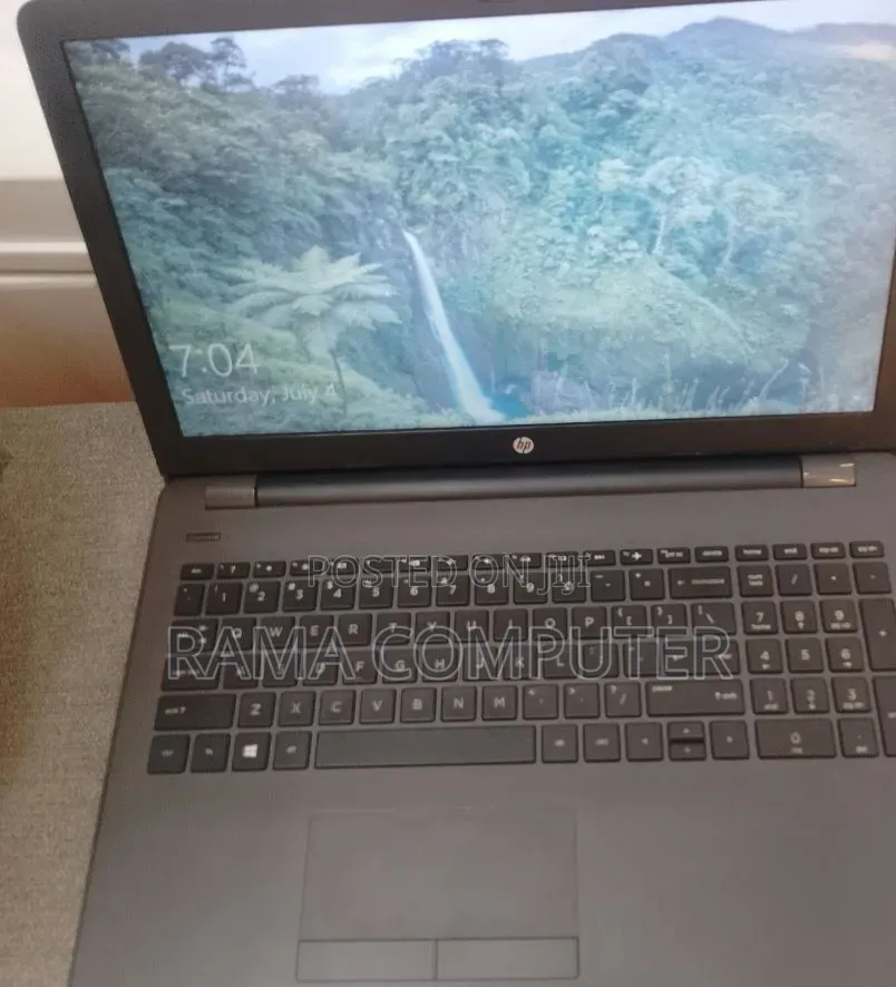 New Laptop HP Stream Notebook 8GB Intel Core i5 HDD 1T