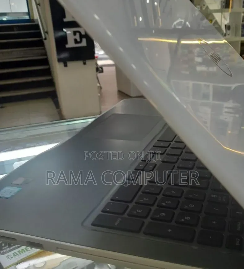 New Laptop Dell Inspiron 15 5567 24GB Intel Core i7 SSD 1T
