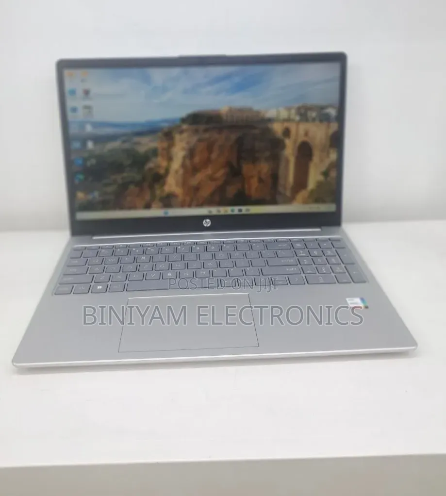 New Laptop HP Stream Notebook 16GB Intel Core i5 SSD 1T