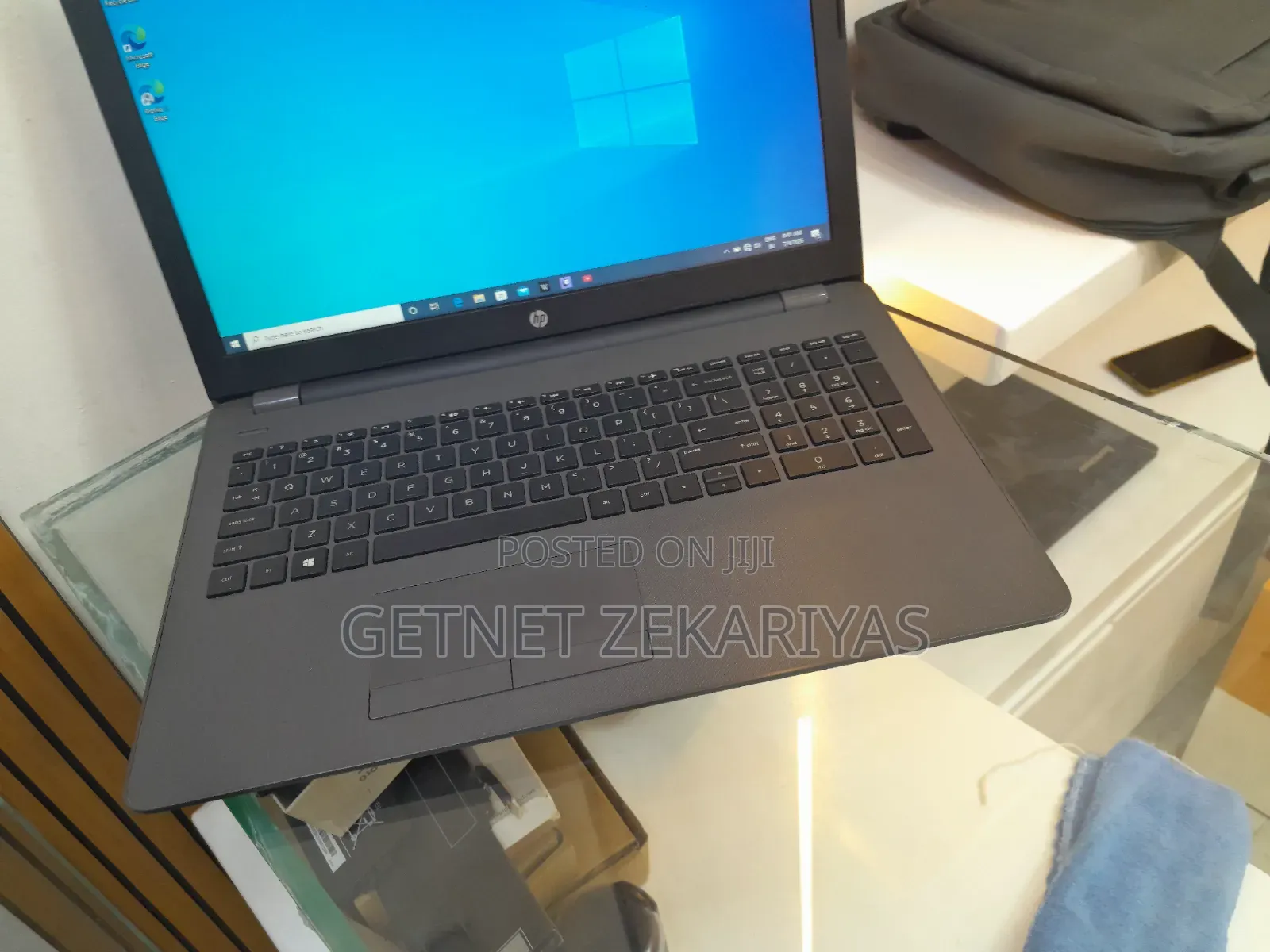 New Laptop HP Stream Notebook 8GB Intel Core i5 HDD 1T