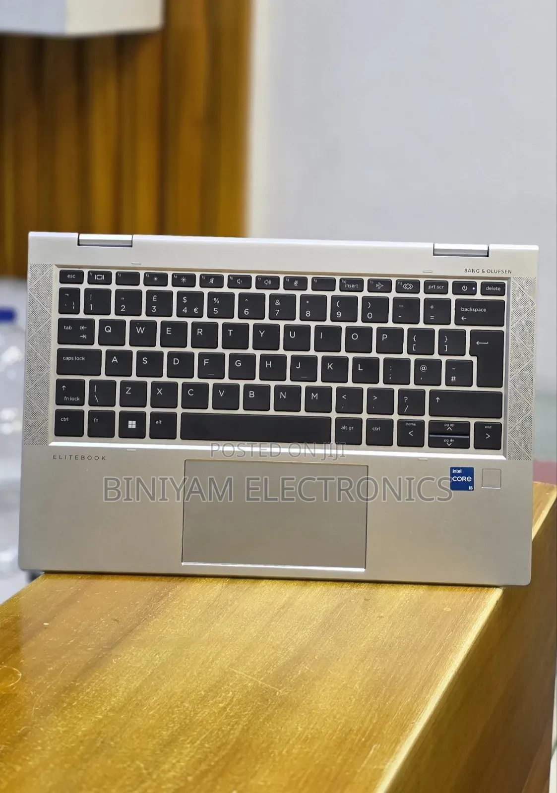 New Laptop HP EliteBook 830 G8 16GB Intel Core i5 SSD 512GB
