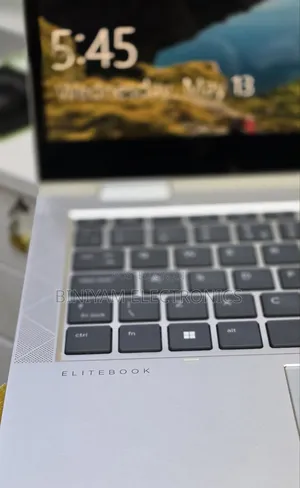 New Laptop HP EliteBook 830 G8 16GB Intel Core i5 SSD 512GB