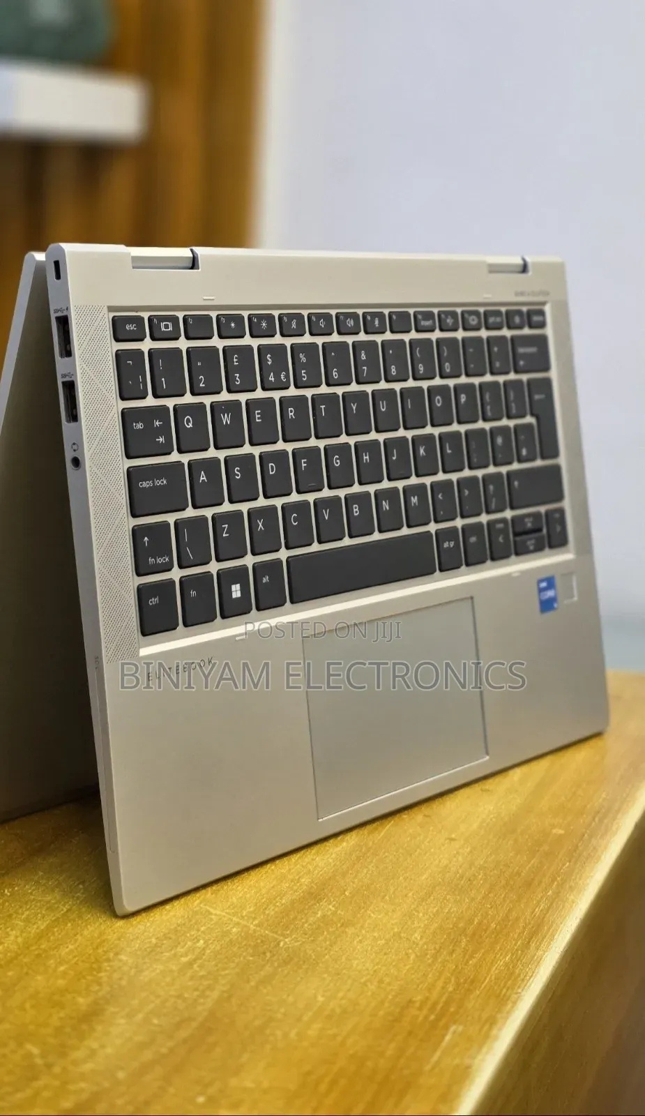New Laptop HP EliteBook 830 G8 16GB Intel Core i5 SSD 512GB