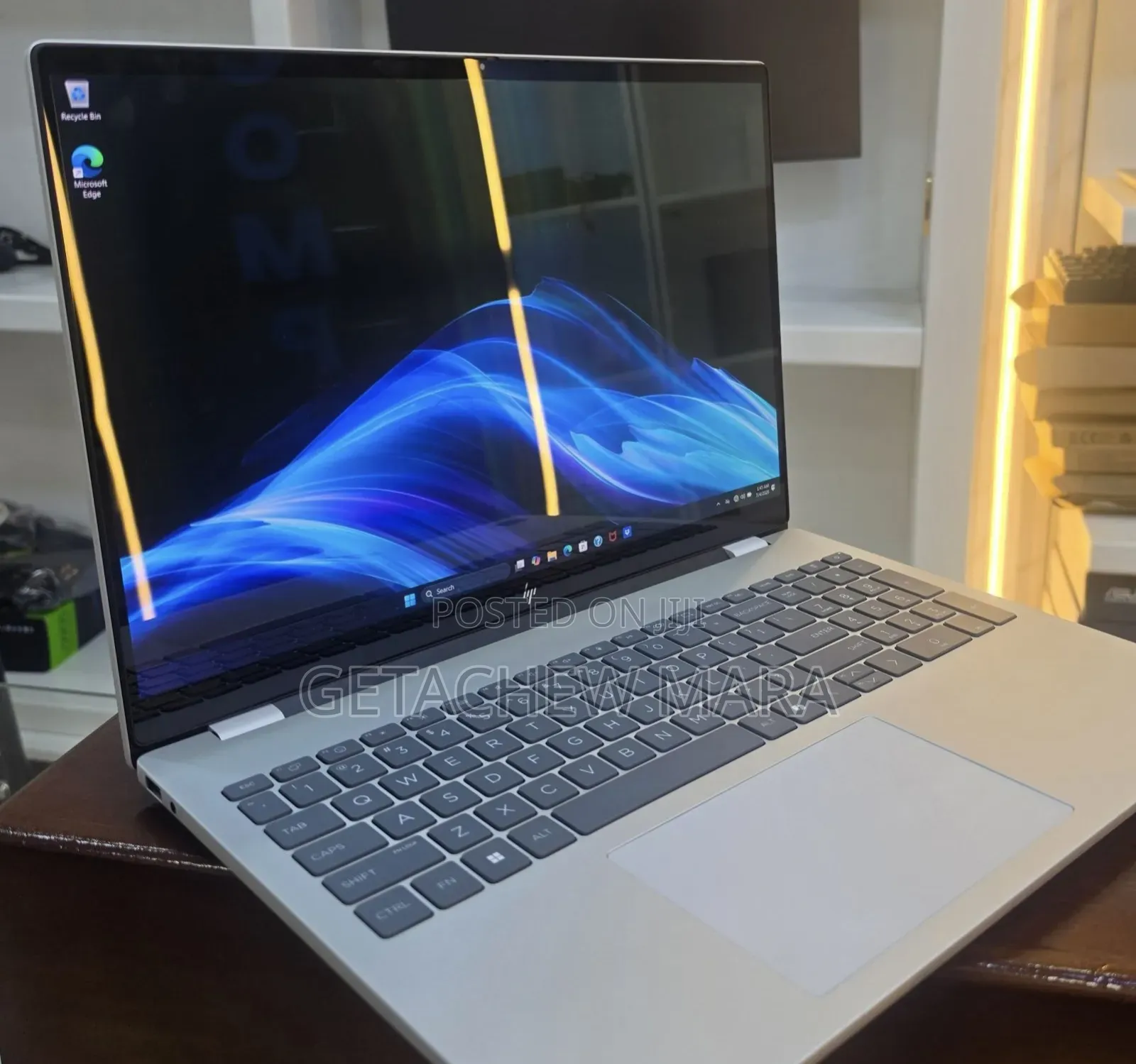 New Laptop HP OmniBook 7 14" 16GB Intel Core Ultra 7 SSD 1T