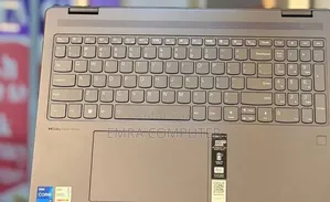 New Laptop Lenovo Yoga 7i 16GB Intel Core i7 SSD 512GB