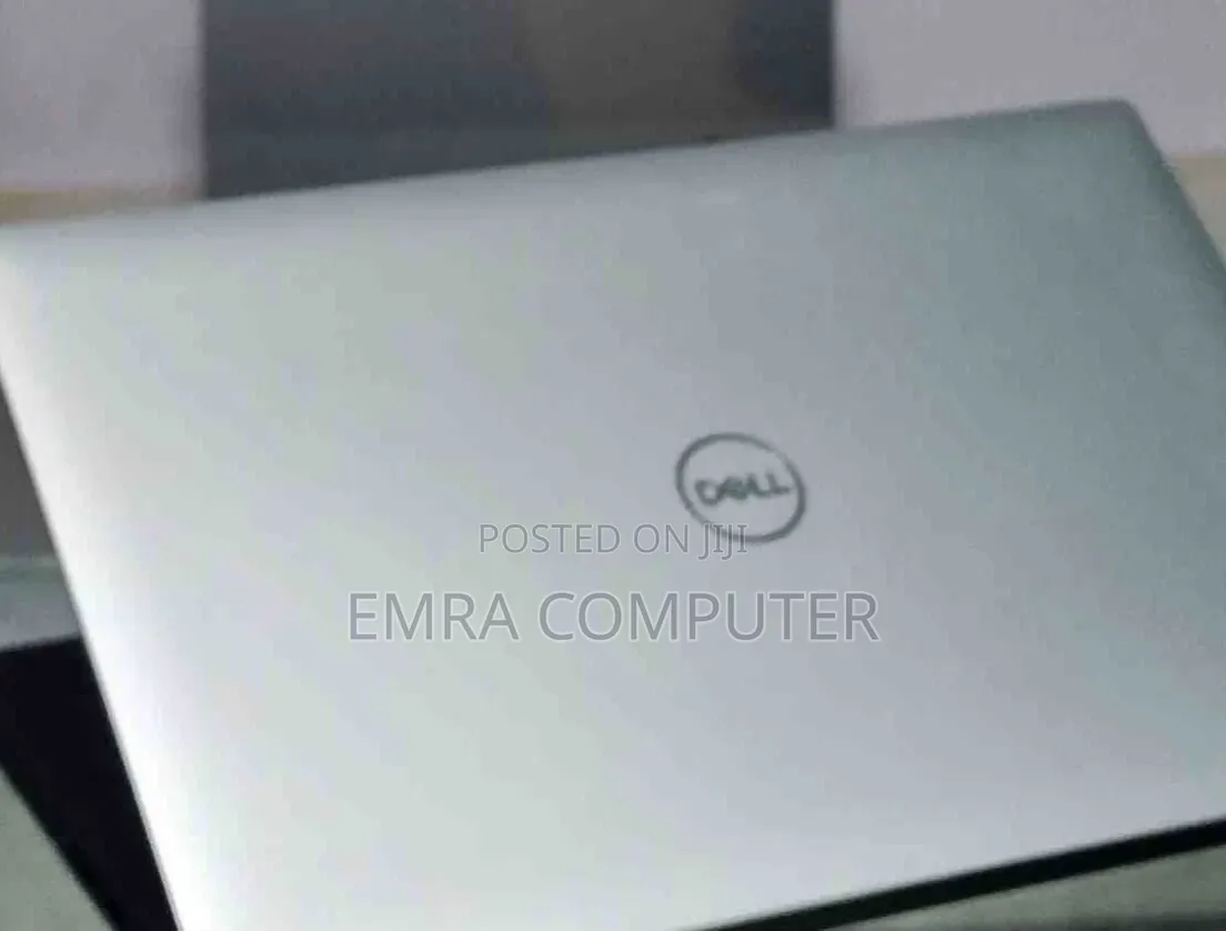 New Laptop Dell 16GB Intel Core i7 SSD 512GB