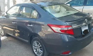 Toyota Yaris 2016