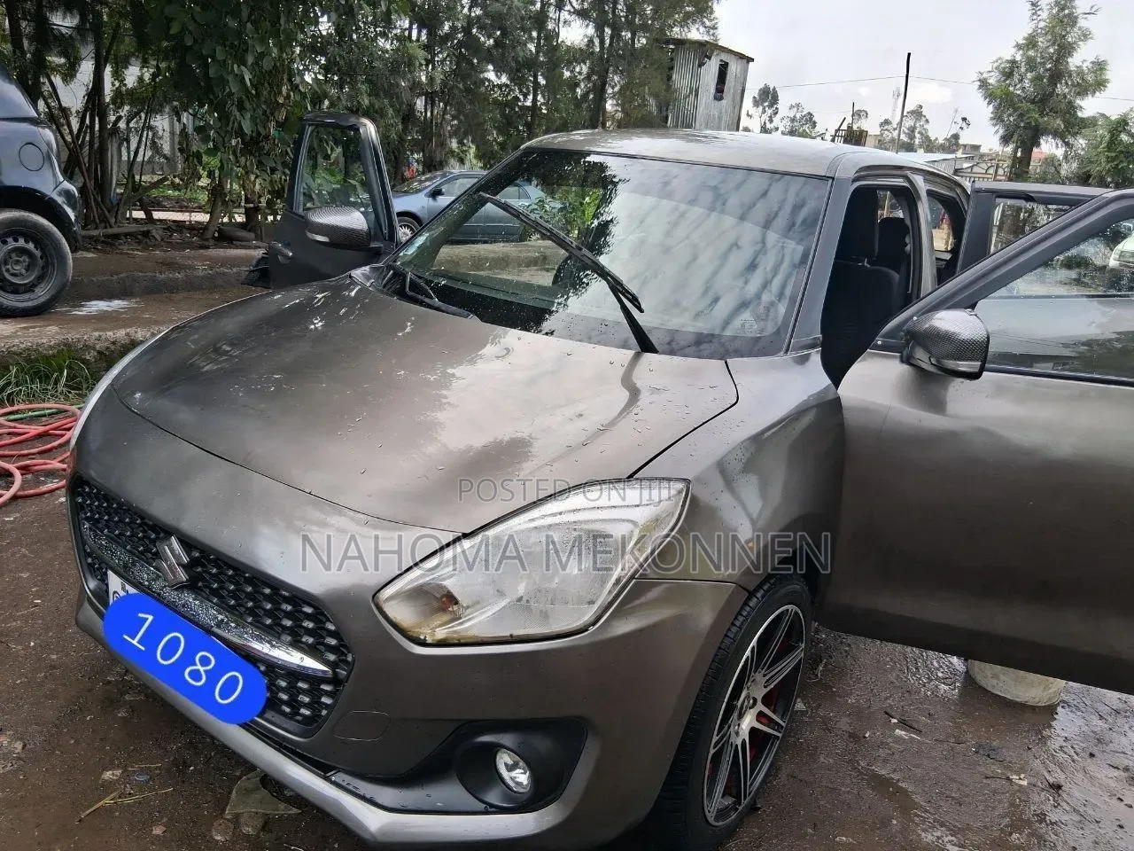 Suzuki Swift 2022 Gray