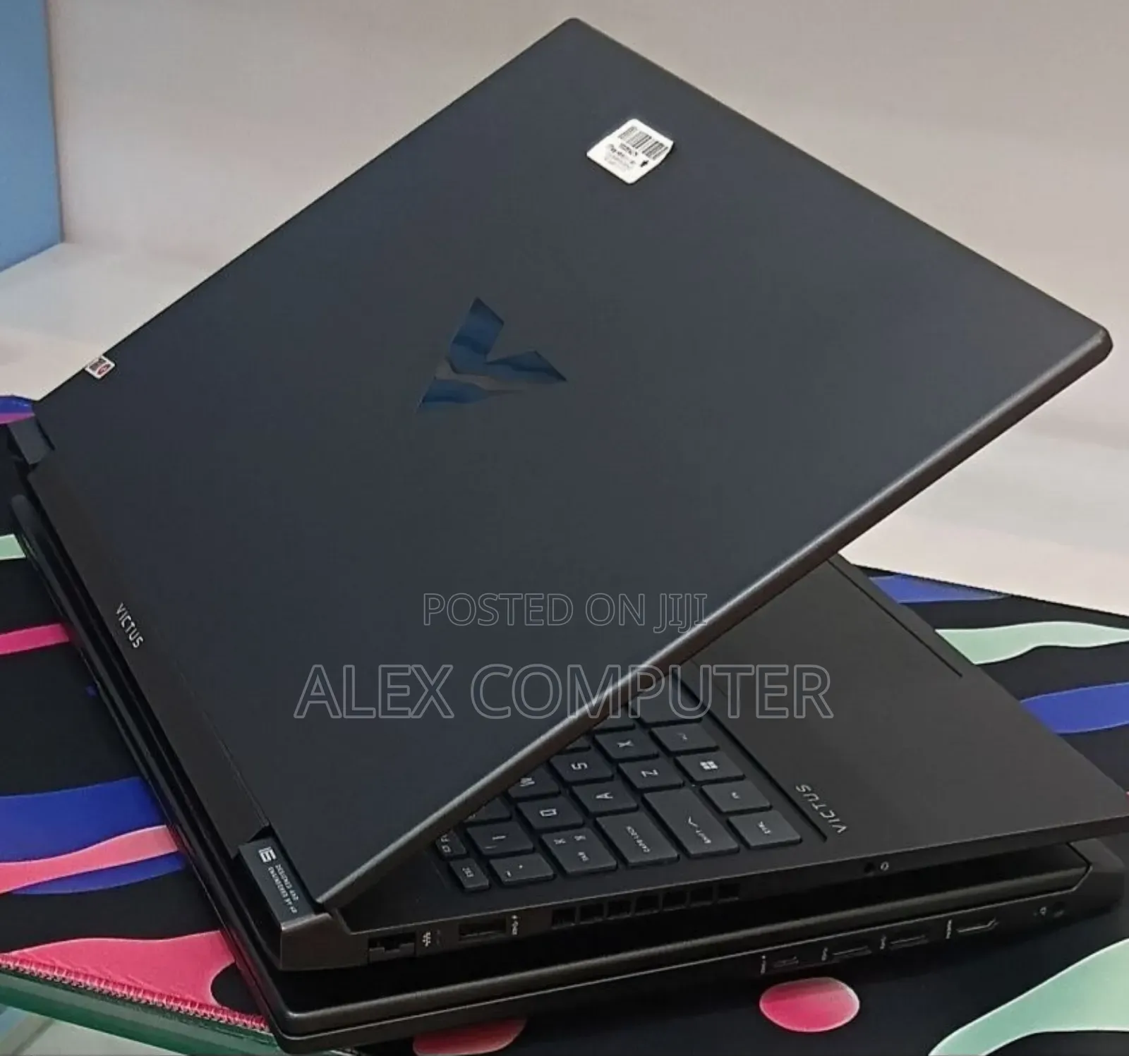 New Laptop HP Victus 15 16GB Intel Core i7 SSD 1T