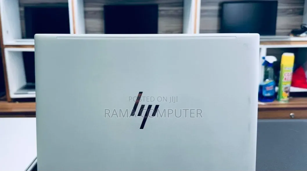 New Laptop HP EliteBook 840 10 16GB Intel Core i7 SSD 512GB