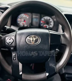 Toyota Tacoma 2020 Green