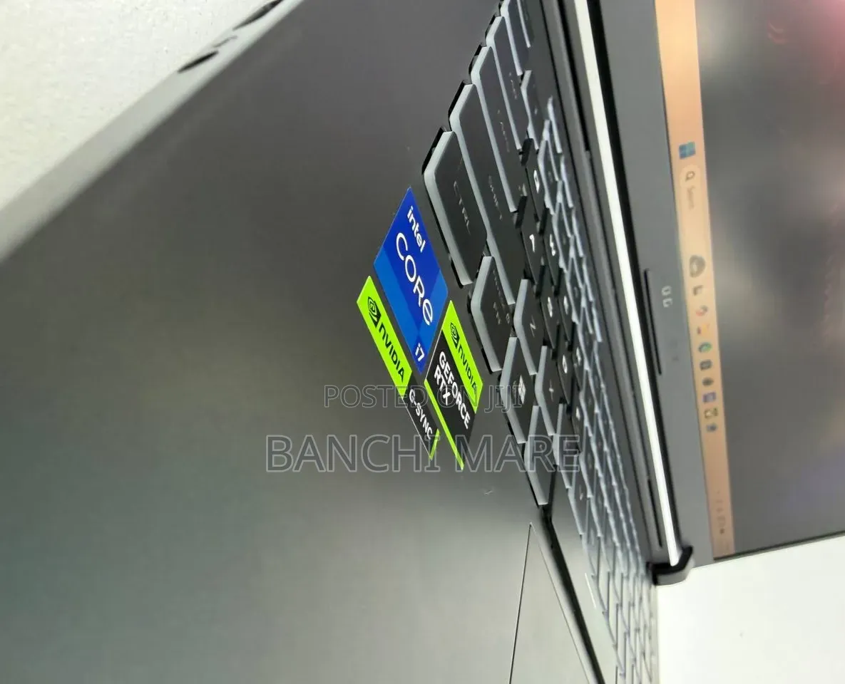 New Laptop Asus ROG Strix G16 G614 16GB Intel Core i7 SSD 1T