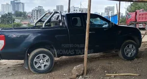 Ford Ranger Wildtrak 2013 Blue