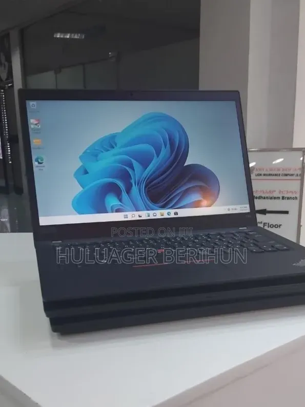 New Laptop Lenovo ThinkPad T14s G4 16GB AMD Ryzen 5 SSD 512GB