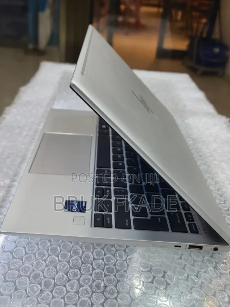 New Laptop HP Stream Notebook 16GB Intel Core i7 SSD 512GB