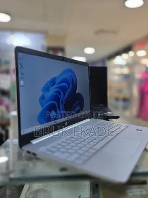 New Laptop HP Stream Notebook 16GB Intel Core i7 SSD 512GB