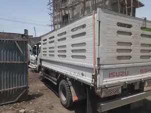 Obama Isuzu