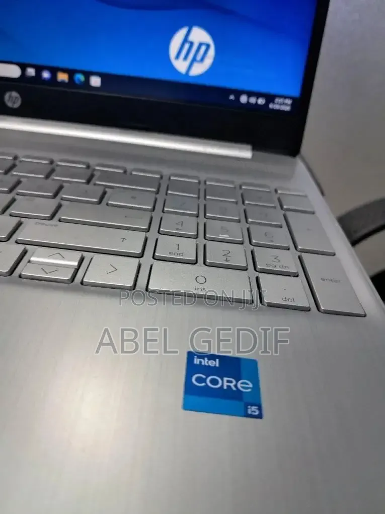 New Laptop HP Stream Notebook 8GB Intel Core i5 SSD 512GB